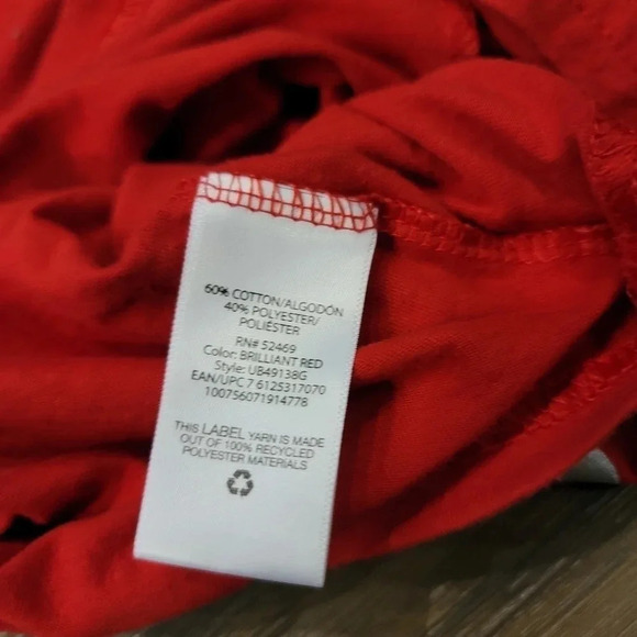 Holiday Time Red Graphic T-Shirt ( Santa’s Favorit - Picture 6 of 6